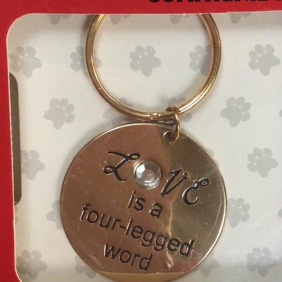 Love Is A Four Legged Word Pet Owner’s Gold Tone Keychain NWT - Picture 3 of 10
